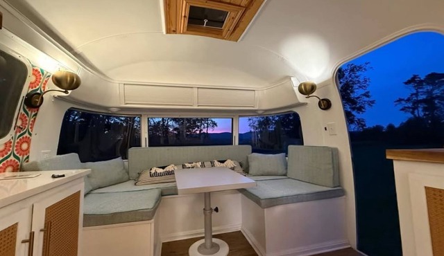 Stunning Mountain Retreat with Vintage Airstream and Private 2 Acres with View