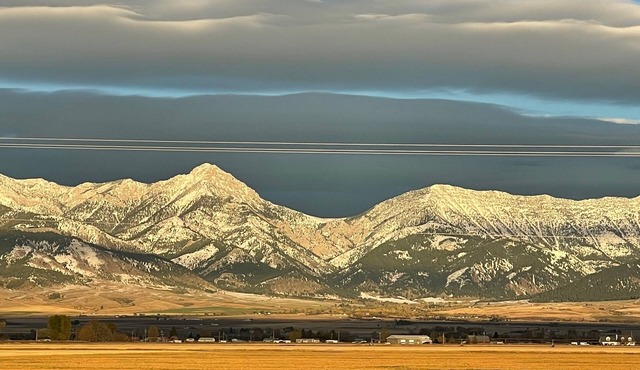Stunning Mountain View 3 Bedroom Barndominium in Belgrade, MT.
