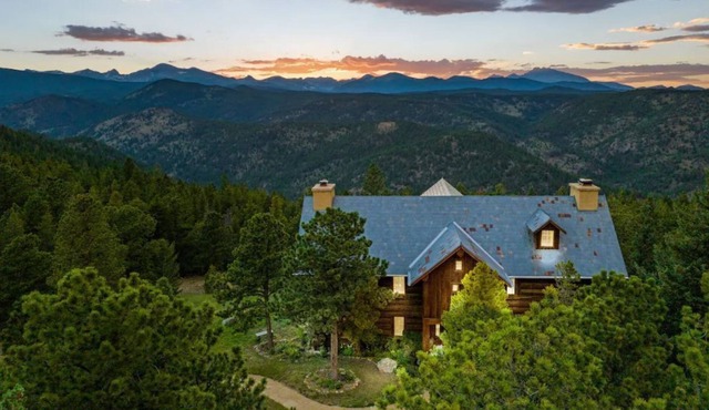 Stunning Mountain Views from Private & Tranquil Tudor Log Home
