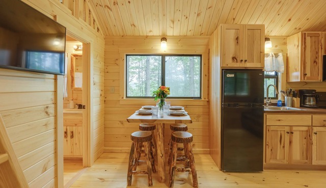 Stunning Mtn Views: Middlebury Center Retreat!