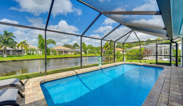 Stunning Naples Home w/Pool, Patio, Water Views