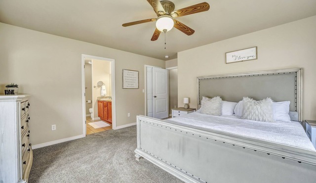 Stunning NEW 4 bed 3 bath home, Spacious and clean