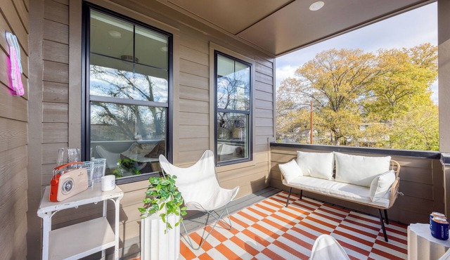 Stunning New Build in East Nash | Minutes to Broadway | The Stage by AvantStay
