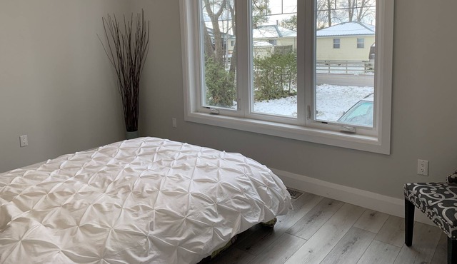 Stunning new bungalow on lake simcoe