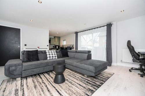 Stunning, Newly Refurbished 1-Bedroom Flat in Gravesend