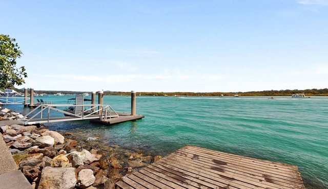 Stunning North Facing, best position along Gympie Tce