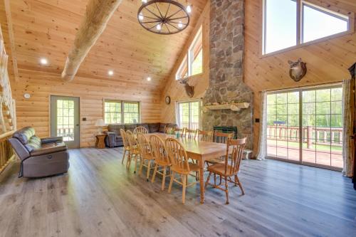 Stunning North Rose Retreat with Fishing Pond!