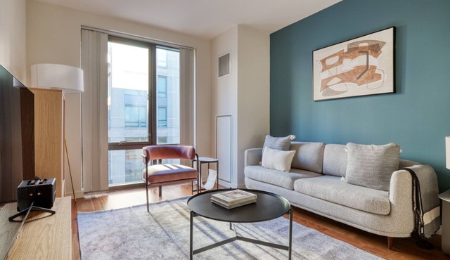 Stunning North Station 2BR w/W/D & Gym, nr TD Garden, by Blueground