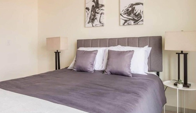 Stunning Nulu 1BR CozySuites 07