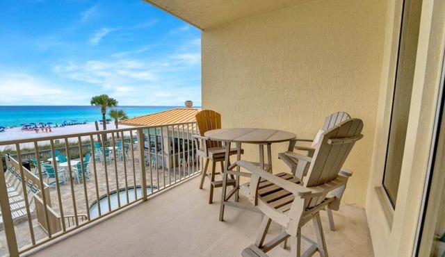 Stunning Ocean Front Condo with Heated Pool & Balcony | Sleeps 6