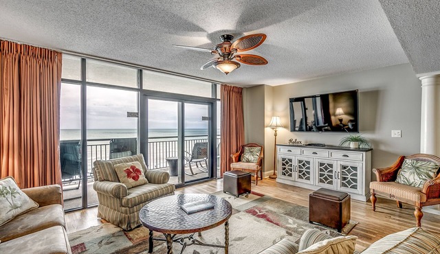 🏖️Stunning Ocean Views | Pools + Hot Tub | The Island 511🏖️