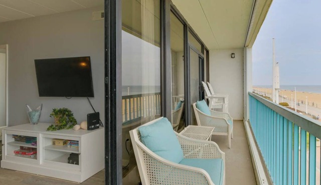 Stunning Oceanfront 3rd Floor Condo with Panoramic Views