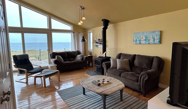 Stunning Oceanfront PEI Cottage