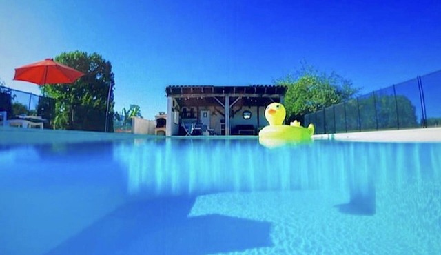 Stunning Old Bread Oven Barn in a lovely quiet area with Private Heated Pool