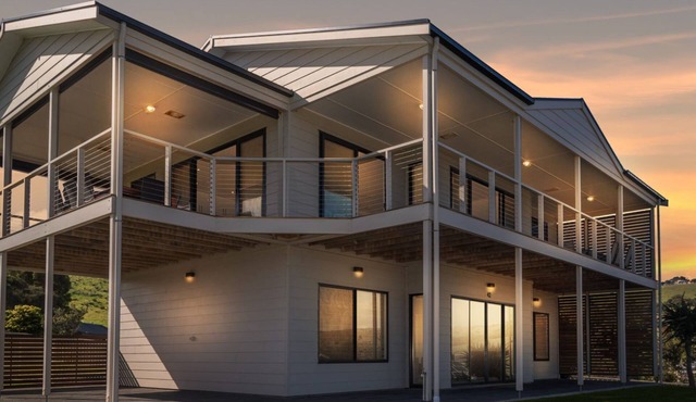 Stunning on Stacey - 42 Stacey Drive