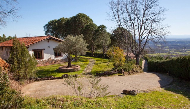 Stunning One bedroom Cottage in El Raso
