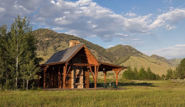 Stunning One Bedroom Cabin on Private, Seven Plus Acre Parcel South of Jackson.