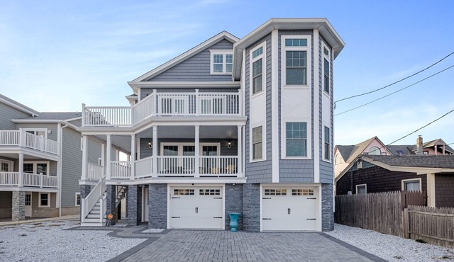 Stunning Point Pleasant Beach 6BR 5Bath Ocean Front Home - Heated Inground Pool