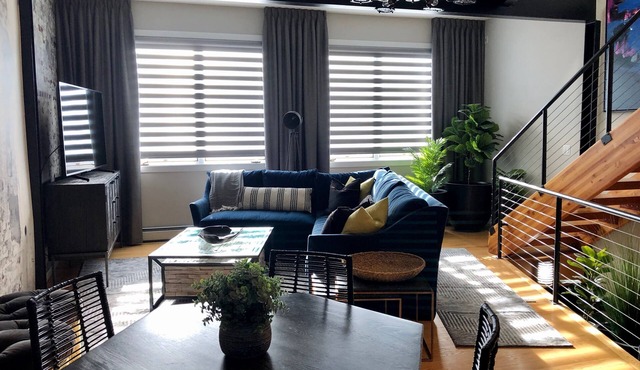 Stunning Penthouse Suite Next to Whole Foods