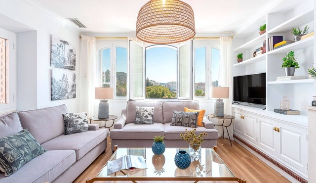 Stunning Penthouse with Large Private Terrace. Plaza Marina
