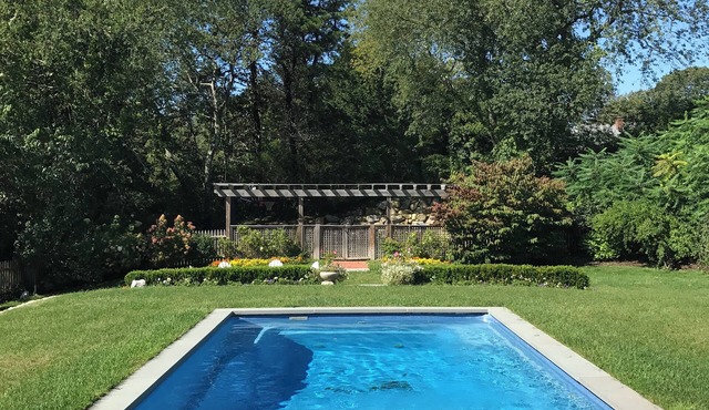 Stunning post & beam, marsh views, close to beaches, pool & sports court!