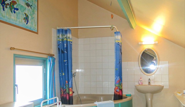 Stunning private villa for 4 people with WIFI, TV, terrace and parking