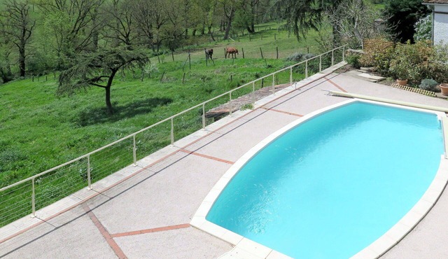 Stunning private villa for 6 guests with WIFI, A/C, private pool, TV, terrace and pets allowed