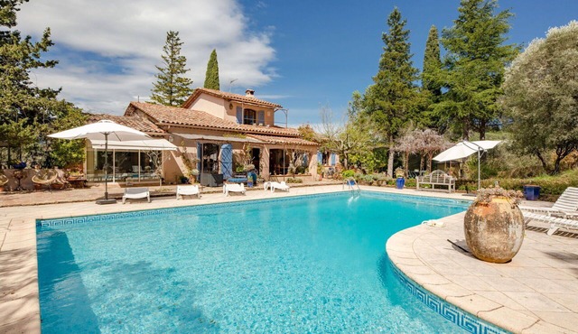 Stunning private villa for 6 people with private pool, WIFI, TV, terrace and panoramic view