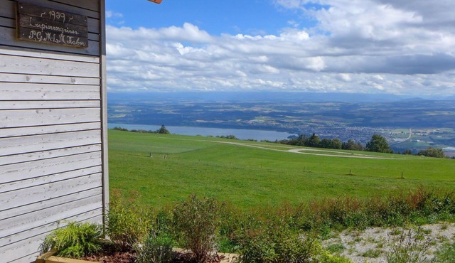 Stunning private villa for 6 people with WIFI, pets allowed and panoramic view