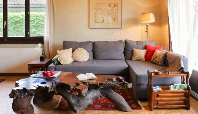 Stunning private villa for 4 people with WIFI, TV and pets allowed