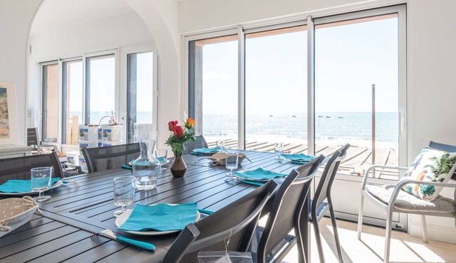 Stunning private villa for 8 people with WIFI, TV and terrace