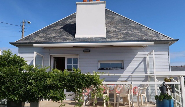 Stunning private villa for 8 guests with WIFI, TV, terrace and pets allowed