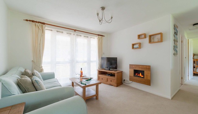 Stunning private villa for 8 people with WIFI, TV and patio