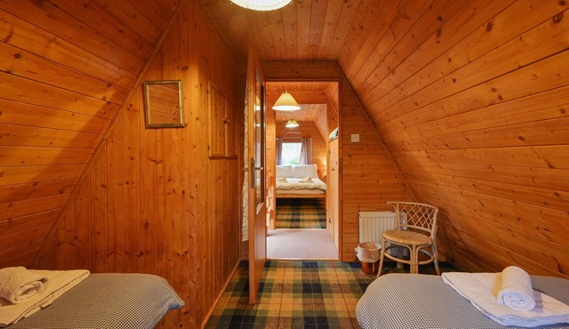 Stunning private villa for 4 guests with WIFI, TV and pets allowed