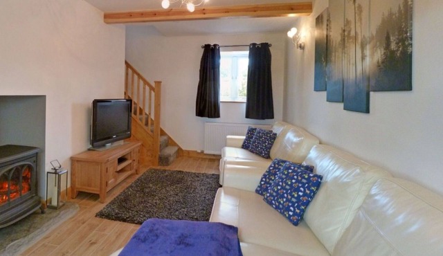 Stunning private villa for 6 people with WIFI, hot tub, TV, patio, panoramic view and parking