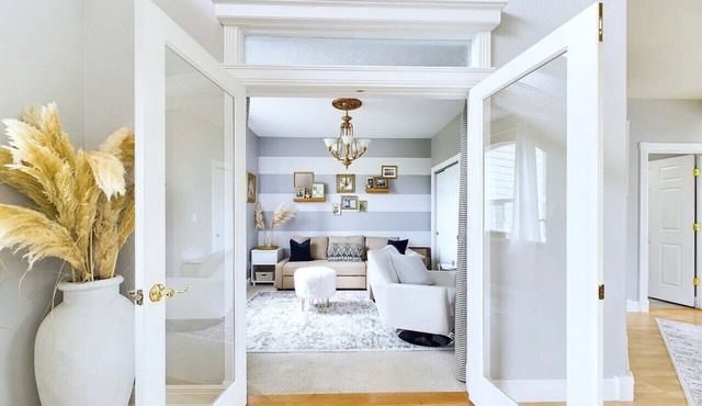 Stunning property estate close to OSU, PNW!