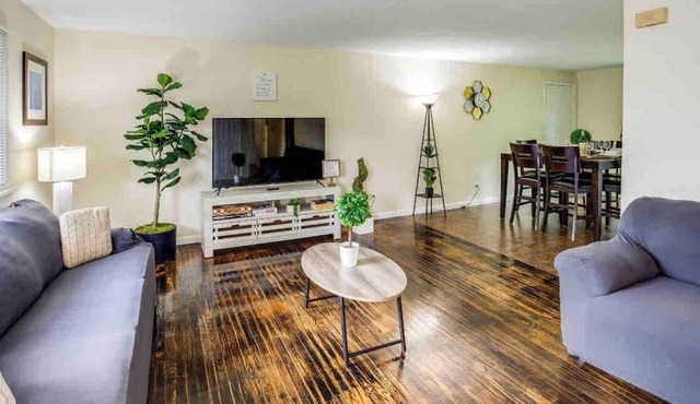 🥰 Stunning Ranch Mins from RIT/Airport/U of R/DWTN