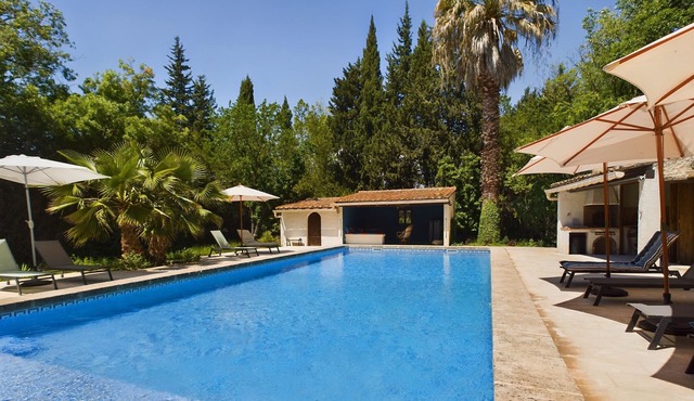 Stunning Renovated Mas with Pool in Peaceful Mouriès Countryside