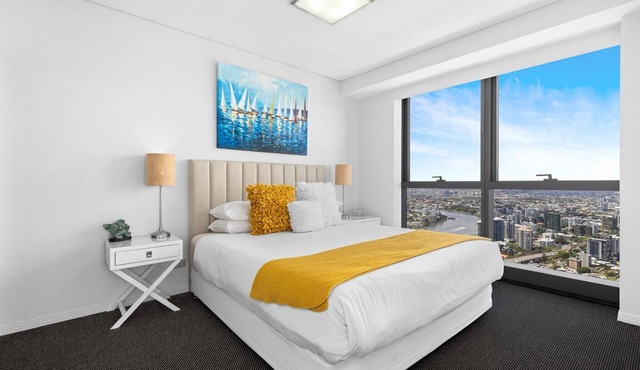 Stunning River View 2-Bed with Pool