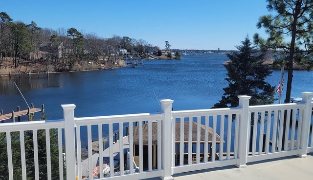 Stunning River View Sunrise House