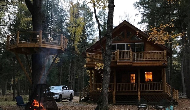 Stunning Riverfront Solar-Powered Cabin with back-up generator