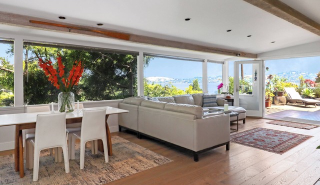 Stunning Sausalito Home with Bay Views, Spa, and Elevator.