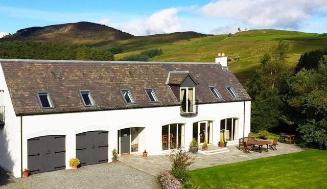 Stunning, Scenic & Cosy - Luxury Rural Hideaway