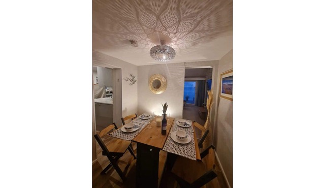 Stunning Sea front 'Beach Escape ’ in Snowdonia