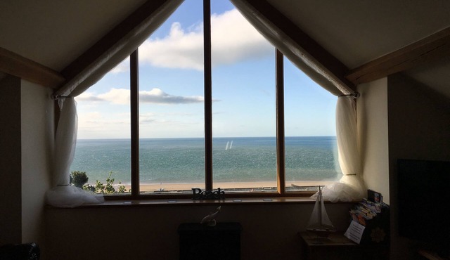 Stunning Sea View holiday barn