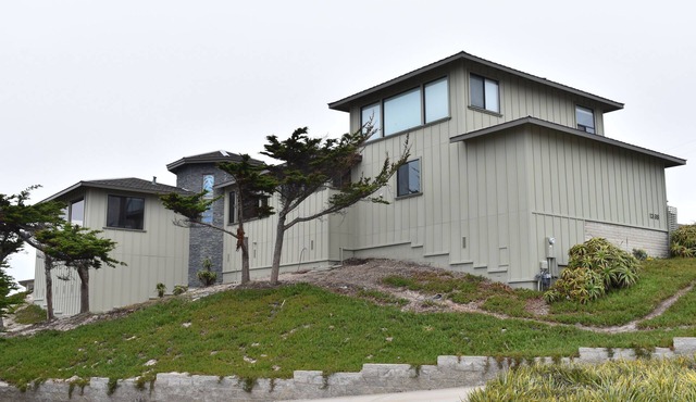 Stunning Sea View - License # 0104