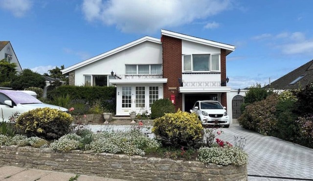 Stunning sea views from cliff top over Lymebay