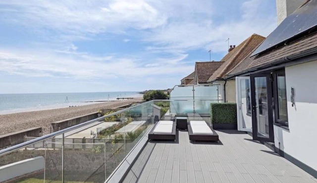 Stunning seafront 5 bed house