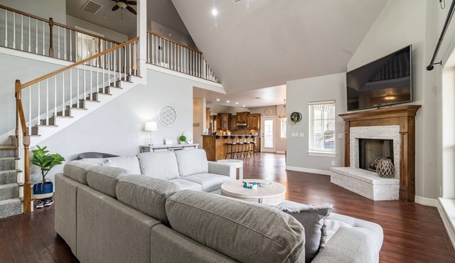 Stunning Skiatook Lake Three Story Getaway