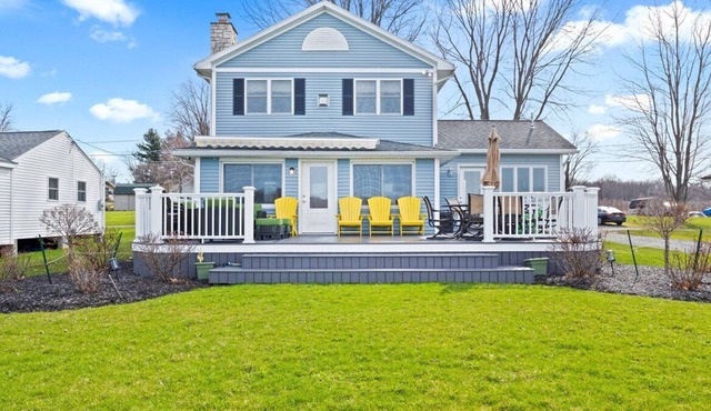 Stunning Sodus Bay/Lake Ontario Retreat with Private Dock!